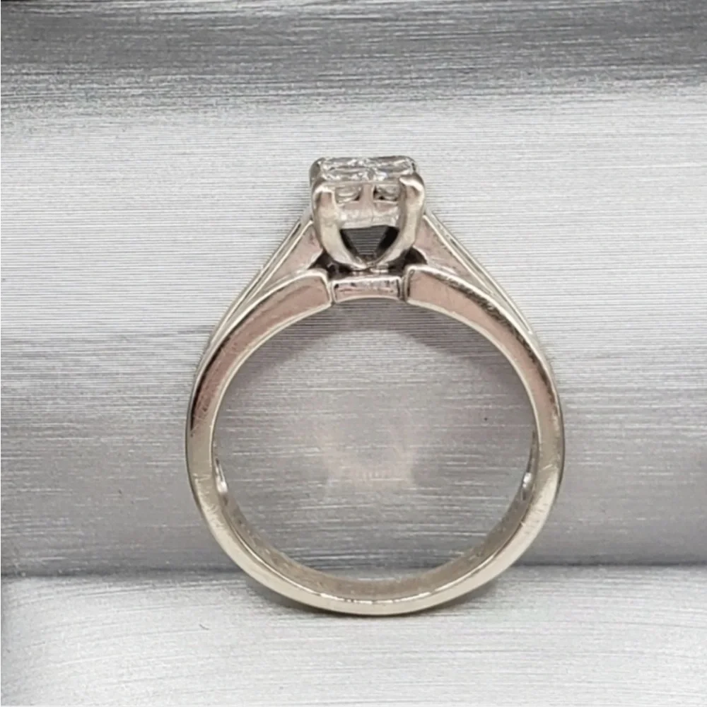 14k Solid White Gold Genuine Diamond Ring